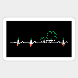 Shamrock Irish four leaf clover heartbeat Magnet